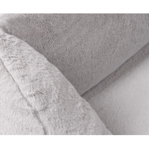 Detailaufnahme: Graues Knuffelwuff Hundebett Schnuffelupagus aus Kunstfell.