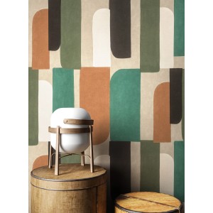 Vliestapete Maxius Green mit modernem Grafikmuster in Grün, Terracotta, Creme und Anthrazit.