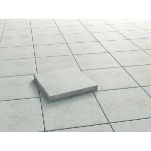 Terrassenplatte Beton Rom grau-schwarz, wassergestrahlt, 40x40x5 cm, für Gehwege und Terrassen.