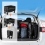 Schwarzer Relaxdays Faltbollerwagen in drei Schritten zusammengeklappt, platzsparend im Kofferraum eines SUV verstaut. Ideal für Camping.