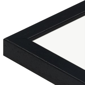 Detailansicht: Schwarzer Galerierahmen für 4 Fotos (13x18 cm) mit Holzmaserung.