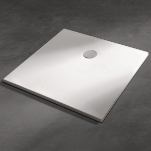 Quadratische, weiße Kronenbach Mineralguss-Duschwanne Cube, 90x90 cm.