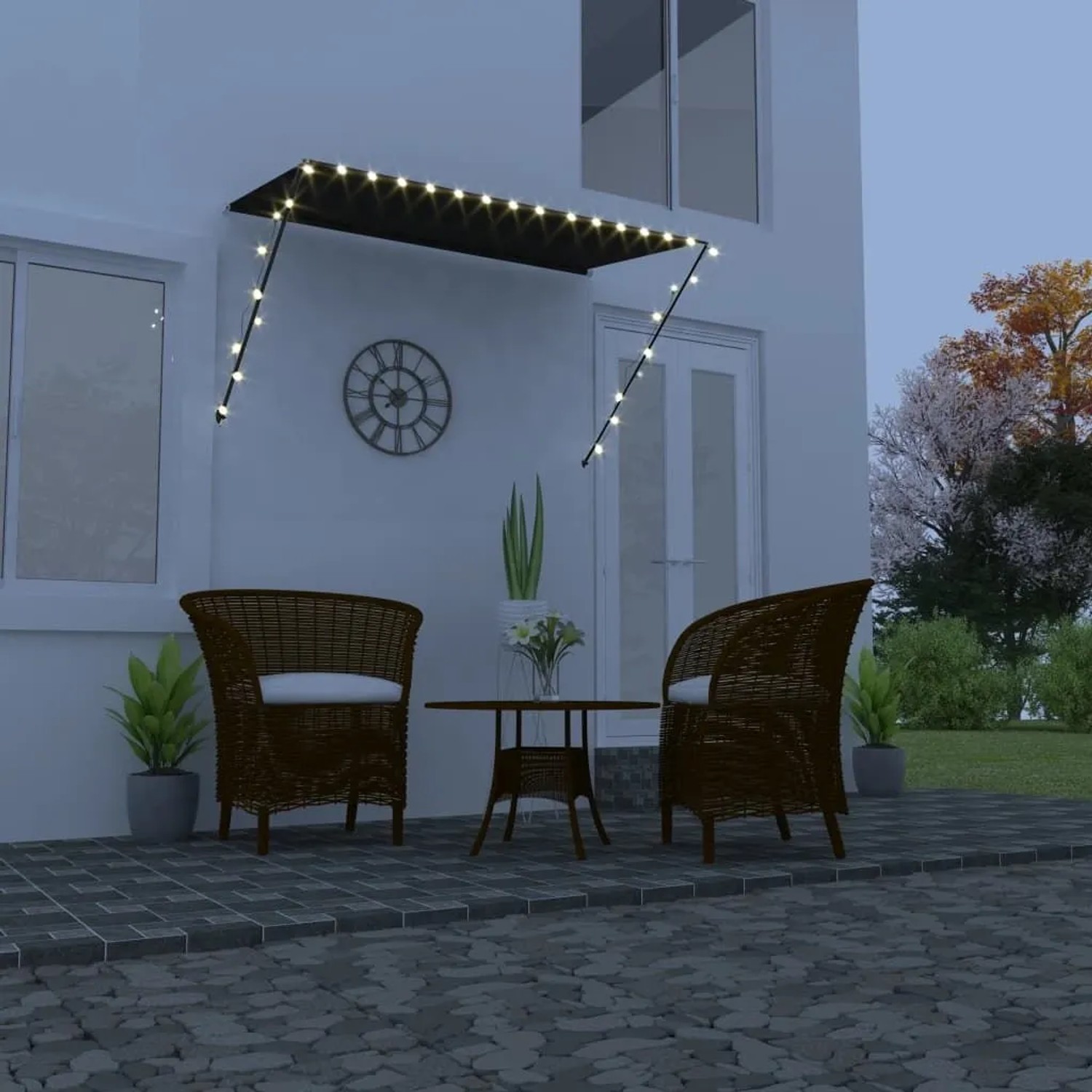 Anthrazitfarbene Einziehbare Markise mit leuchtenden LEDs über einer Terrasse am Abend. 250x150 cm.