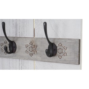 MCW Wandgarderobe C89 im Shabby-Look mit 8 Haken, weißes Holzpaneel mit Metallhaken.