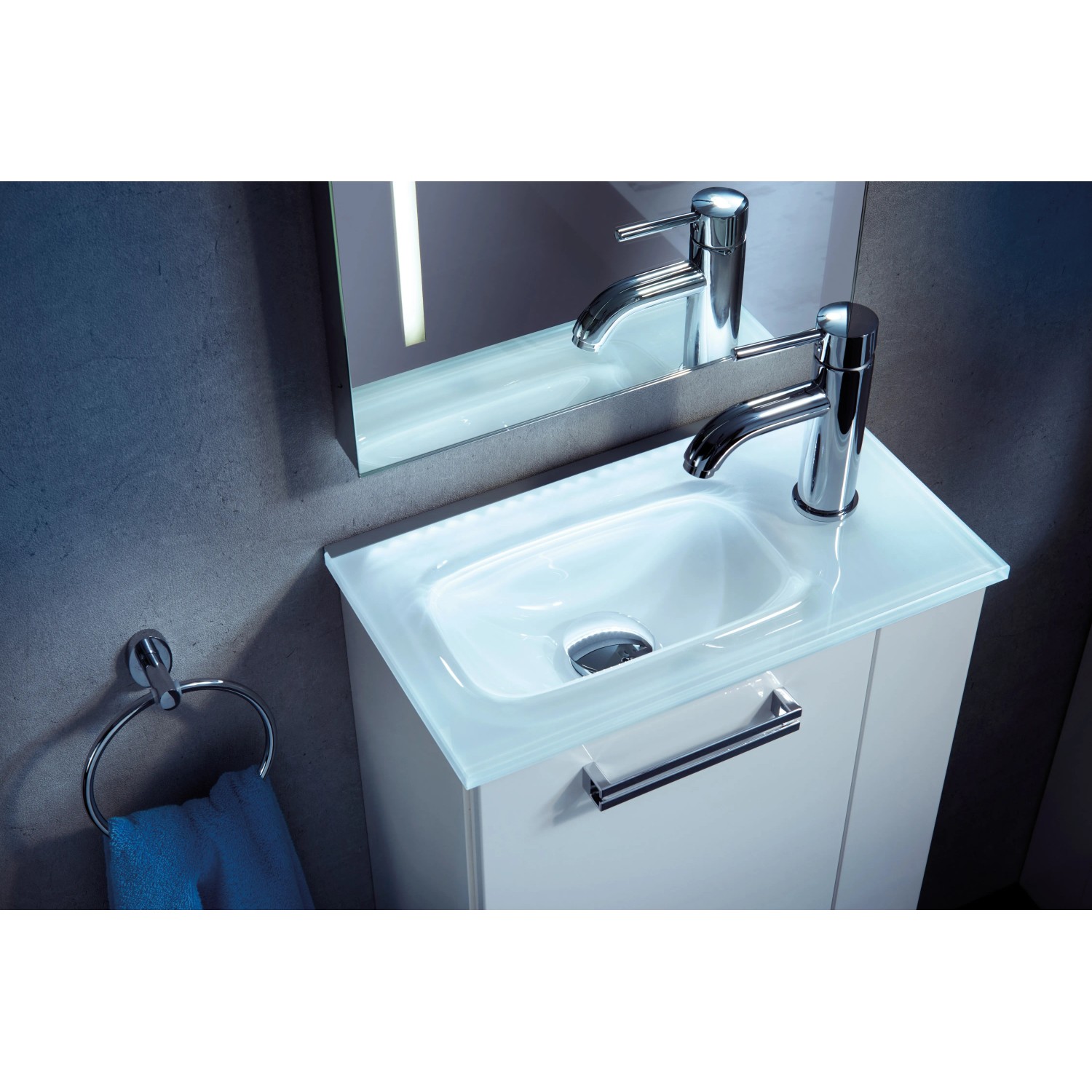 Fackelmann LED-Waschbecken mit Backlight für Gäste-WC, Aufsatzwaschbecken mit Armatur und Handtuchhalter.