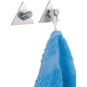 Wenko Wandhaken Triangolo, 2er Set, Edelstahl, selbstklebend, mit blauem Handtuch.