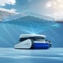 Ecovacs Poolroboter Ultramarine P1, weiß-blau, im Pool. Reinigungsgerät für Schwimmbecken.