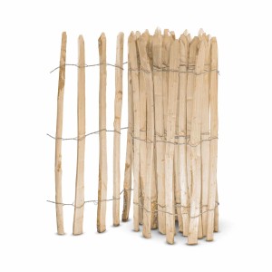 Stiltreu Staketenzaun aus Kastanie, 500x100cm, Lattenabstand 6-8cm, ideal als Gartenzaun.