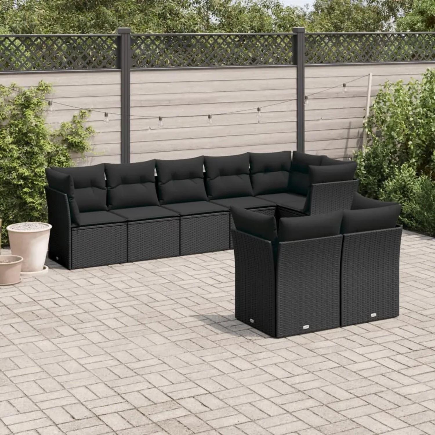 Schwarze 8-tlg. vidaXL Garten-Sofagarnitur aus Poly Rattan mit Kissen. Gartenmöbel für Terrasse und Garten.