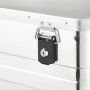 Detailaufnahme: LUX Aluminiumbox 47 l mit schwarzem Schloss. Werkzeugkoffer aus Aluminium.