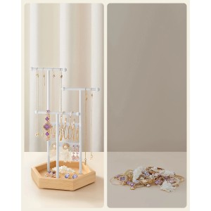 Songmics Schmuckständer Caeley, weiß-natur, mit Ohrringen, Ketten und Armbändern auf Tablett.