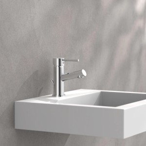 Schütte Waschtischarmatur Laurana Chrom auf weißem Waschbecken.