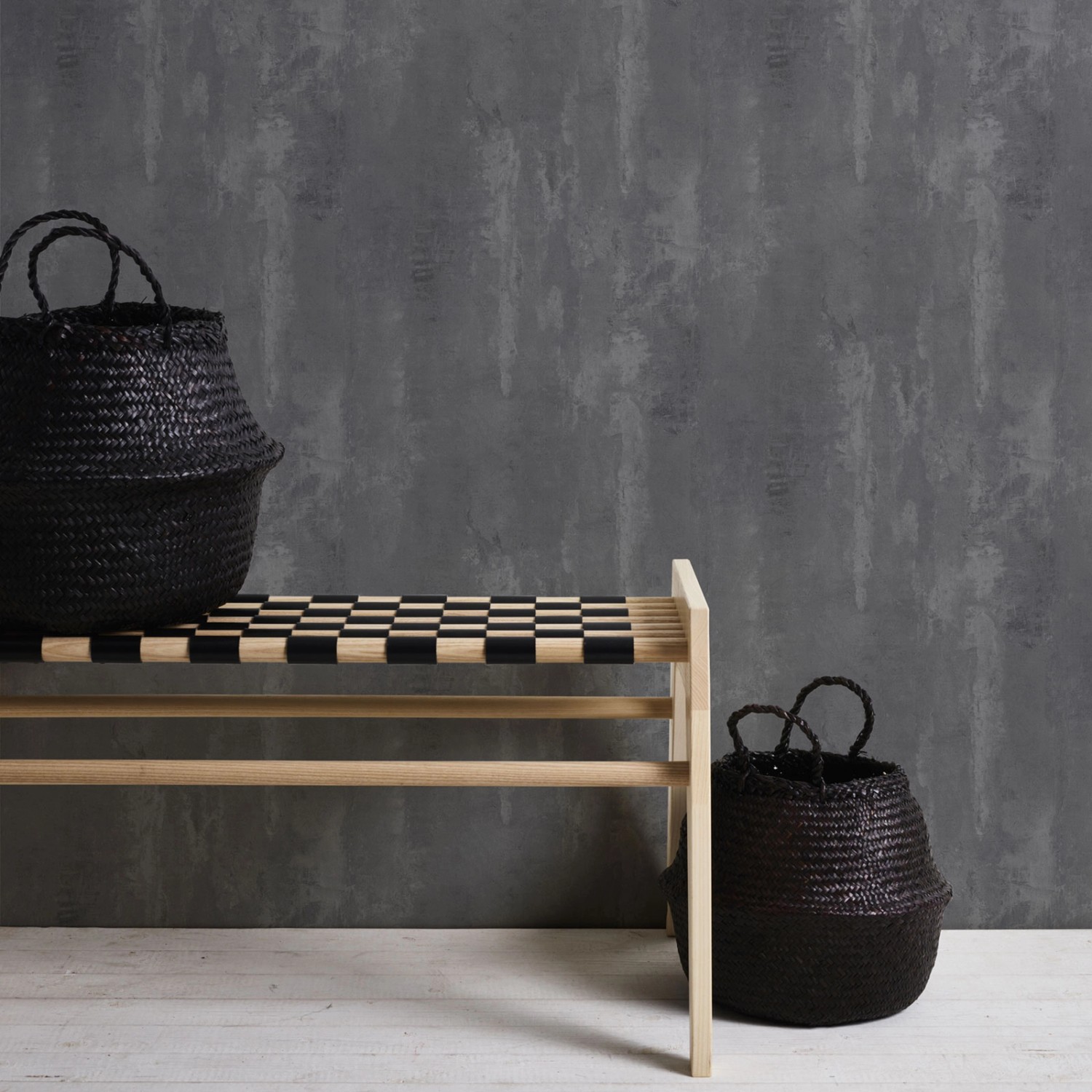 Anthrazitfarbene Betontapete im Industrial Look von Bricoflor für Wohnzimmer und Küche.