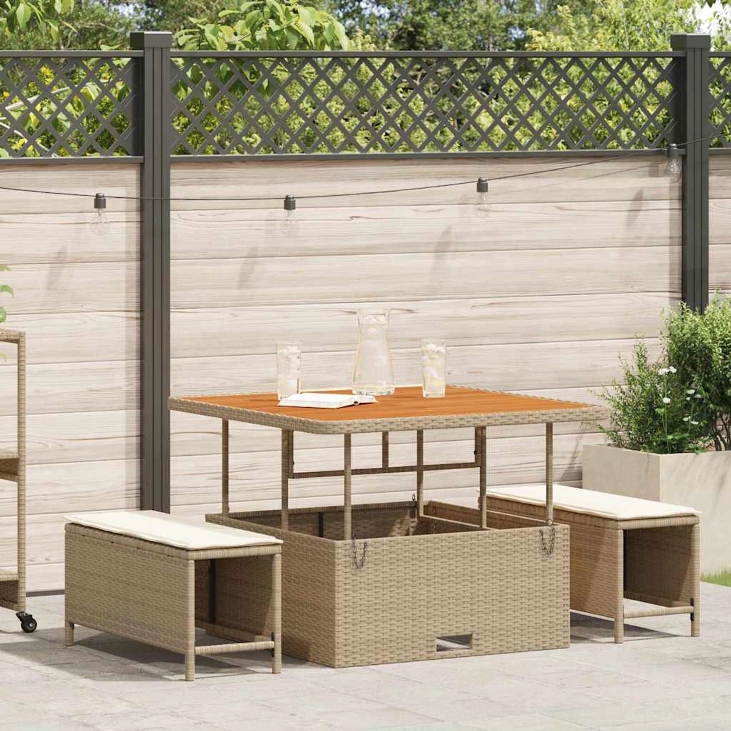 Beige 3-tlg. vidaXL Garten Essgruppe aus Poly Rattan mit Tisch und Hockern.