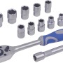 12-teiliges LUX Steckschlüssel Set 12,5 mm (1/2) mit Knarre, Verlängerung und Stecknüssen.