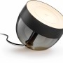 Philips Hue Iris Tischleuchte, Schwarz, 570 lm, für stimmungsvolle Beleuchtung im Wohnraum.