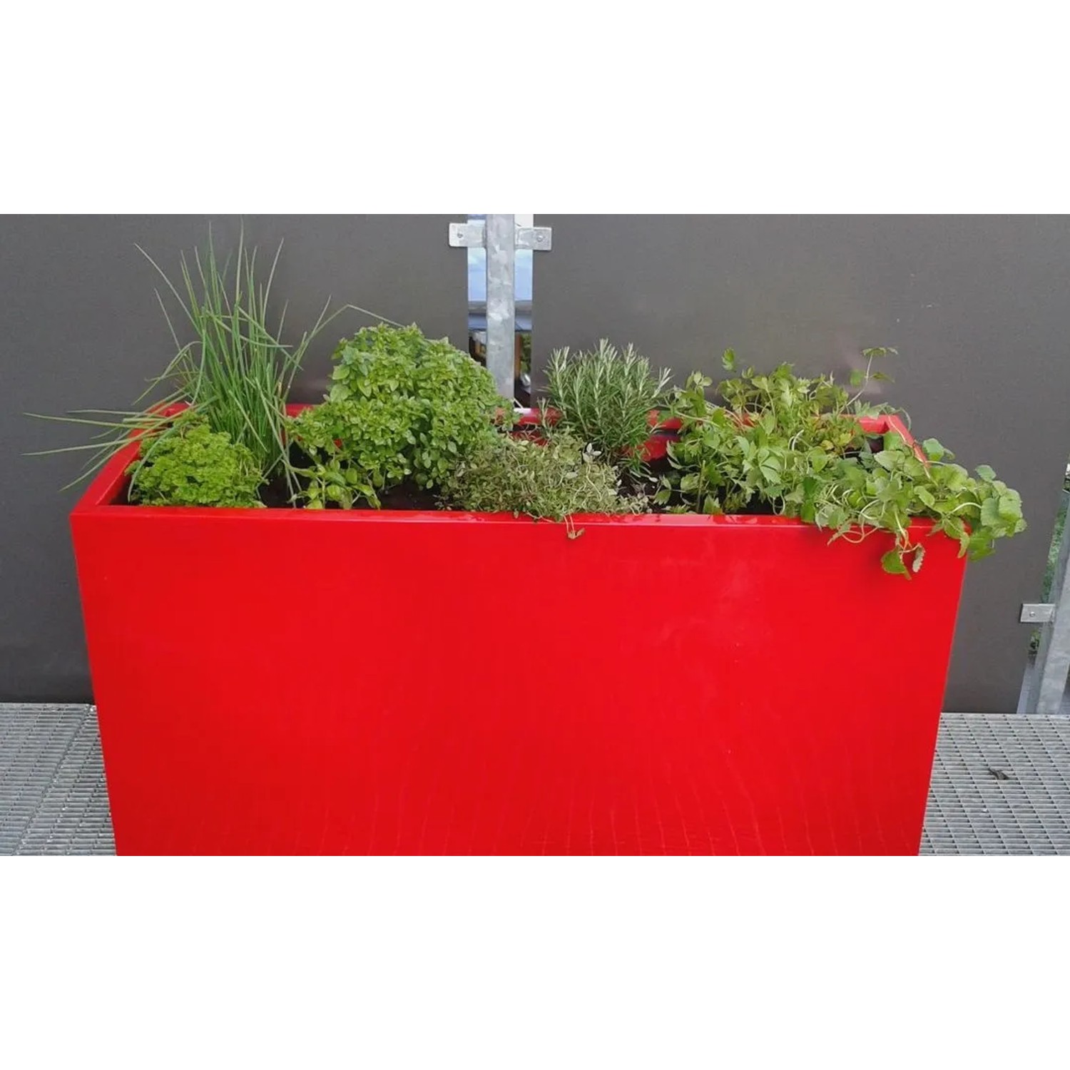 Elegant Einrichten Großer Pflanzkübel Rechteckig Fiberglas Rot 108 x 40 x 50 cm kaufen bei OBI