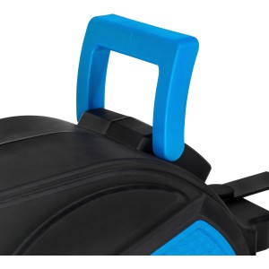 Detailaufnahme: Güde Automatik Schlauchtrommel 15m mit blauem Tragegriff.