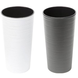 Siena Garden Pflanzsäulen Locon, je ein Gefäß in Weiß und Grau mit Rillenoptik.