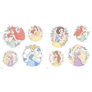 Komar Fenstersticker Princess Kindness mit Disney Prinzessinnen Motiven für die Wanddekoration.