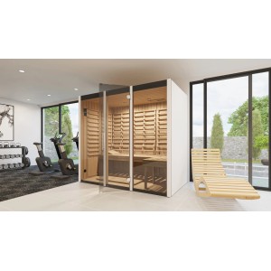 Weka Infrarotkabine Osby 2 mit wekaTherm-Flächenstrahler und Glastür in modernem Fitnessraum.