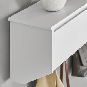 SoBuy Wandgarderobe FHK24-W, weiße Garderobenleiste mit 2 Klappen und 5 Haken.
