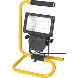 Tragbarer LED-Baustrahler (20 W) mit gelbem Stativ für Innen- und Außenbereiche.