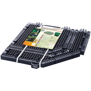 Schwarzes Garantia Bodengitter für 400-600 l Komposter zum Schutz vor Nagetieren.