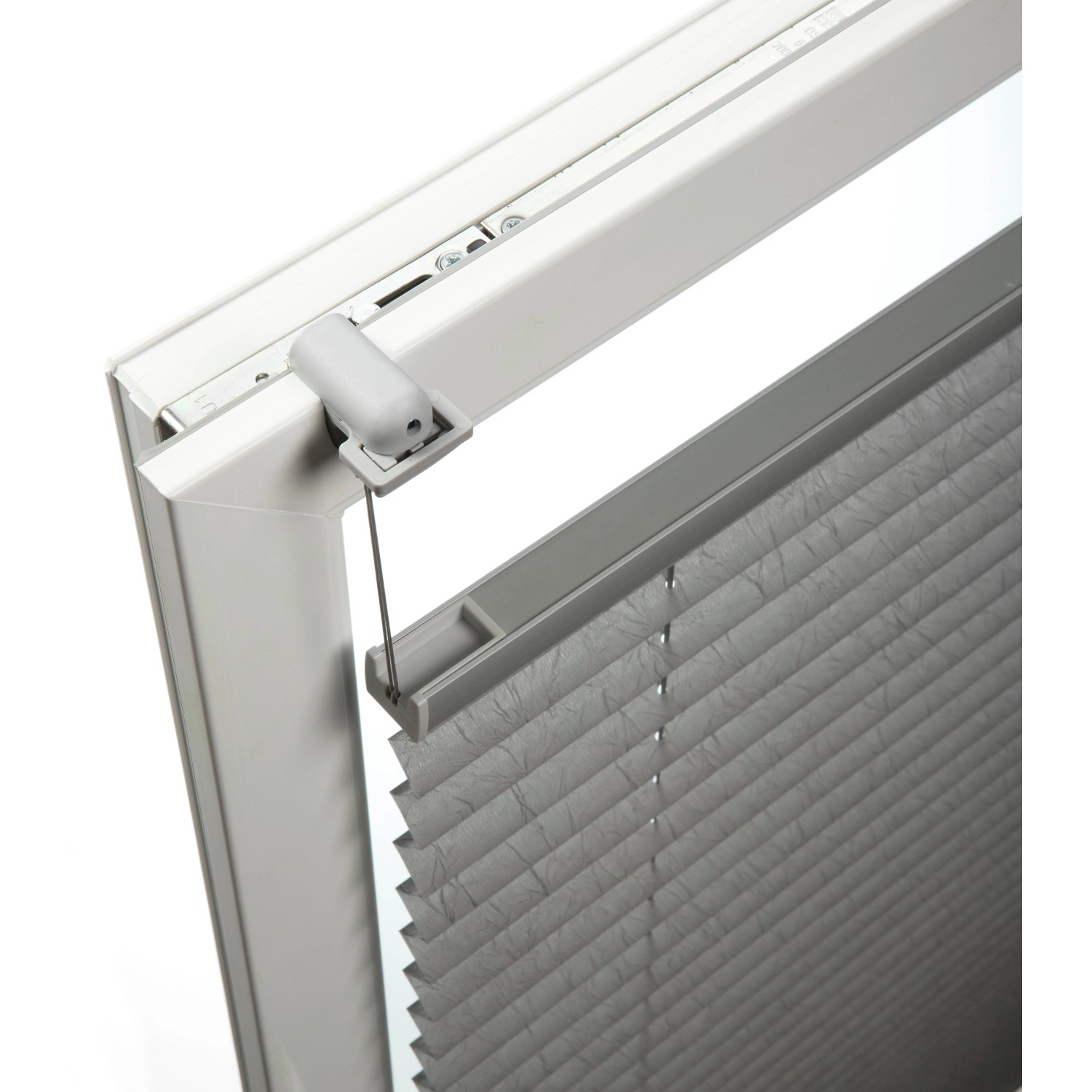 Graues Schöner Wohnen Plissee mit Klemmträger zur einfachen Montage ohne Bohren.