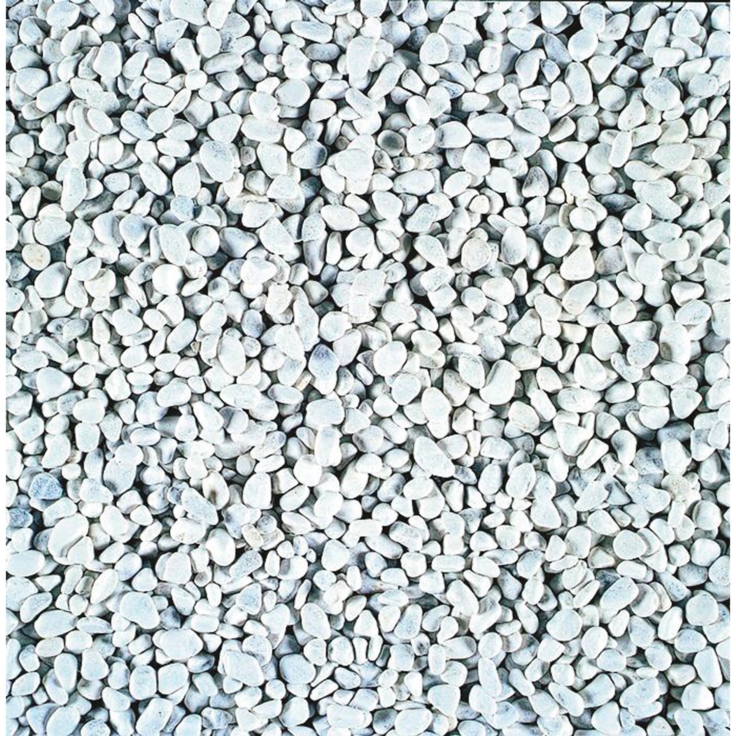 Weißer Marmorkies Carrara (20-40mm) im Sack, geeignet für Gartenwege und Dekoration.