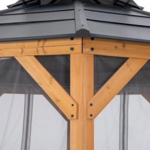 Detailansicht: Sunjoy Netz für Zedernholz Gazebo, Holzpfosten und Dachkonstruktion.