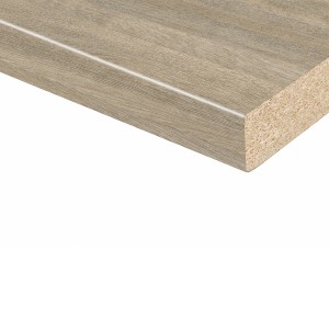 Detailansicht der Kaindl Arbeitsplatte Eiche Quarz, 260x60x2,8 cm. Holzstruktur und abgerundete Kante sichtbar.