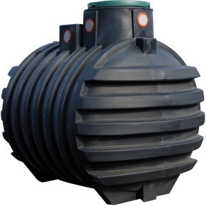 Schwarze 4rain Retentionszisterne Mono Plus 5000 l für Regenwassernutzung und -rückhaltung.