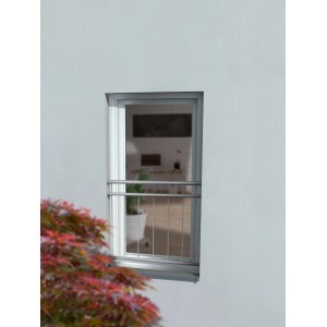 Anthrazitfarbenes Insektenschutznetz für bodentiefes Fenster, 130x220 cm, schützt vor Insekten.