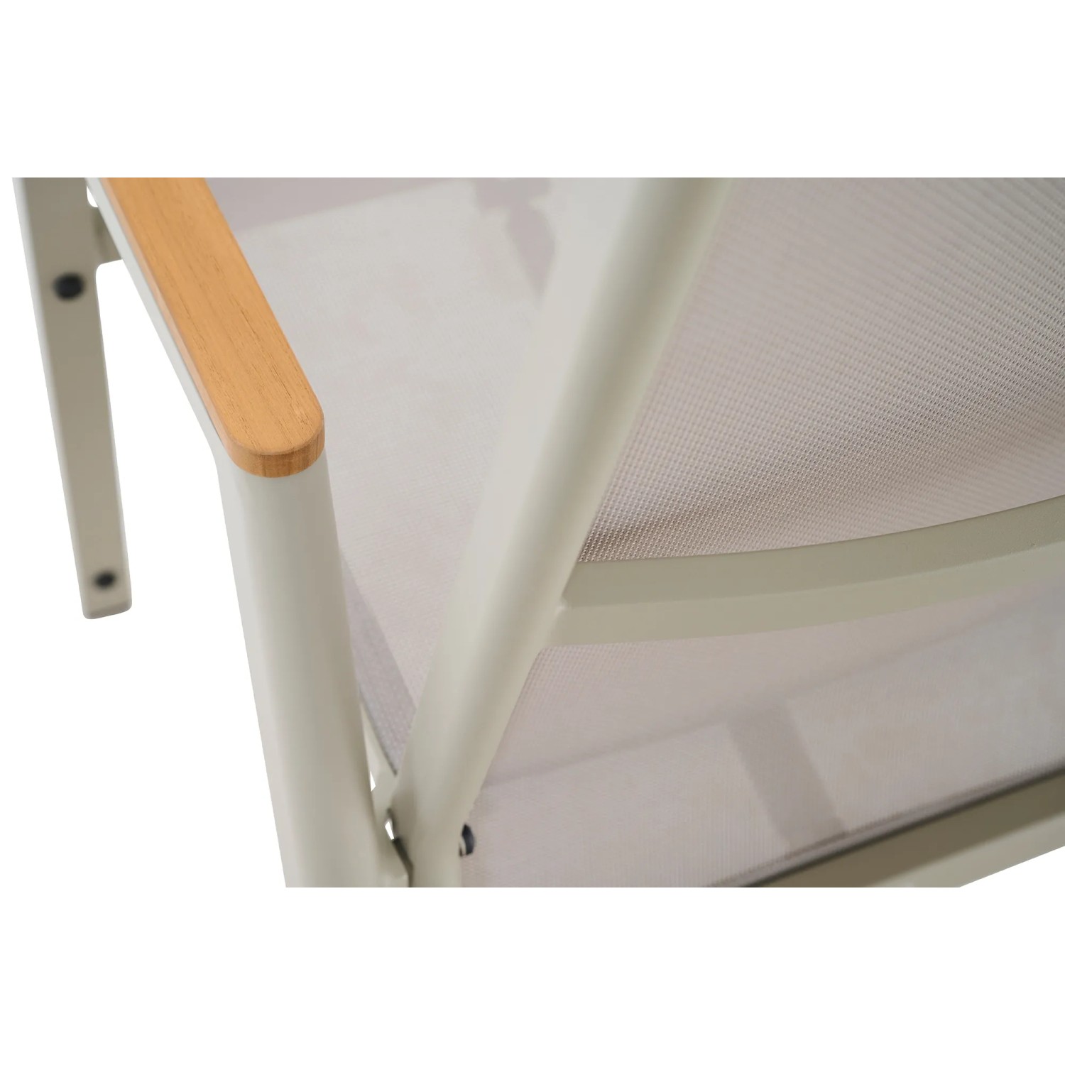 Detailansicht: Siena Garden Movesessel Bologna, seidengrau, mit Teakholz-Armlehne.