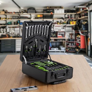 Offener Juskys Werkzeugkoffer mit 1200 Teilen und Trolleyfunktion, Werkzeug-Set.