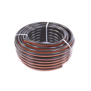 FUXTEC ECO FLEX 1/2 Zoll Gartenschlauch, dunkelgrau/orange, aufgerollt. Robuster, flexibler Wasserschlauch für Bewässerung.