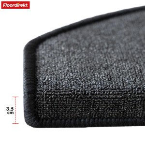Detailaufnahme: Halbrund Stufenmatte London Pro in Anthrazit, 25x65 cm. Treppenschutz mit geketteltem Rand.