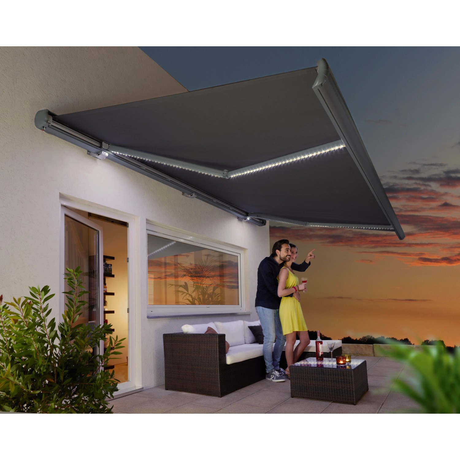 OBI Kassettenmarkise LED Fabiona 400 x 250 cm Anthrazit kaufen bei OBI