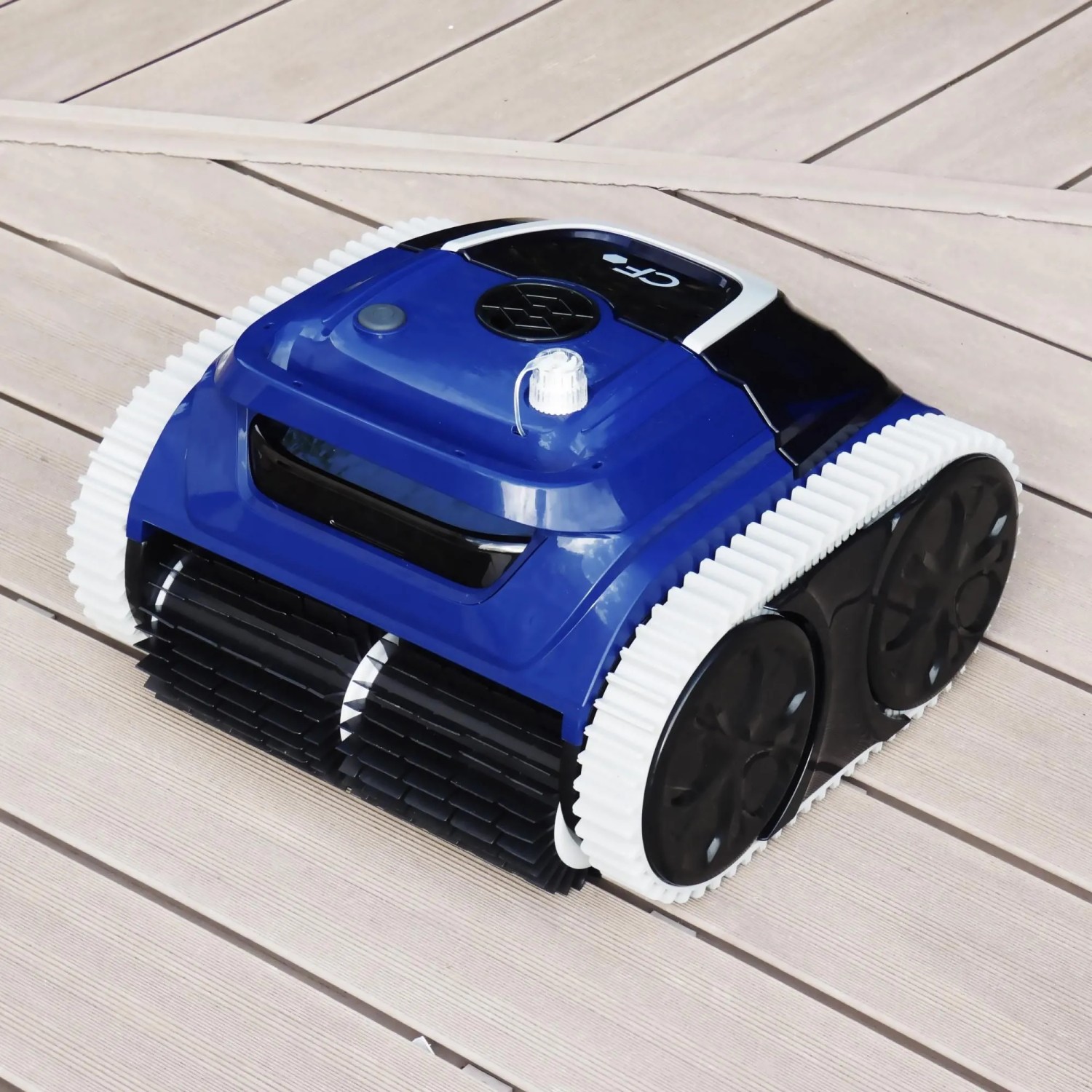 Kabelloser Poolroboter CF 400 CL für Pools bis 120m², blau/schwarz, mit Akku und Fernsteuerung.