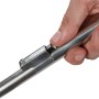 Detailaufnahme: Rothenberger Industrial Abflammgerät mit Piezo-Zündung in Benutzung.