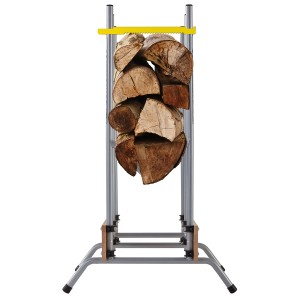 wolfcraft Sägebock FSC® mit Holzscheiten, klappbar und standsicher.