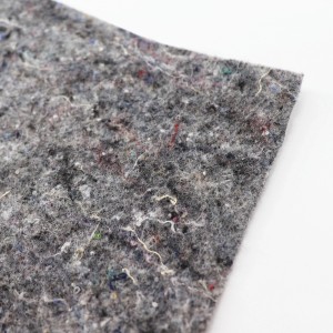 Graues Aquagart Teichvlies 300g, 8m² zum Schutz der Teichfolie vor Beschädigungen.
