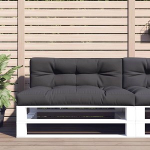 Anthrazitfarbene Palettenkissen (Sitz- & Rückenkissen) aus Stoff auf weißem Palettensofa im Garten. Wasserabweisend.