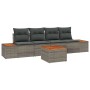 Graues 5-teiliges vidaXL Garten-Sofa-Set aus Polyrattan mit Kissen und Tisch.