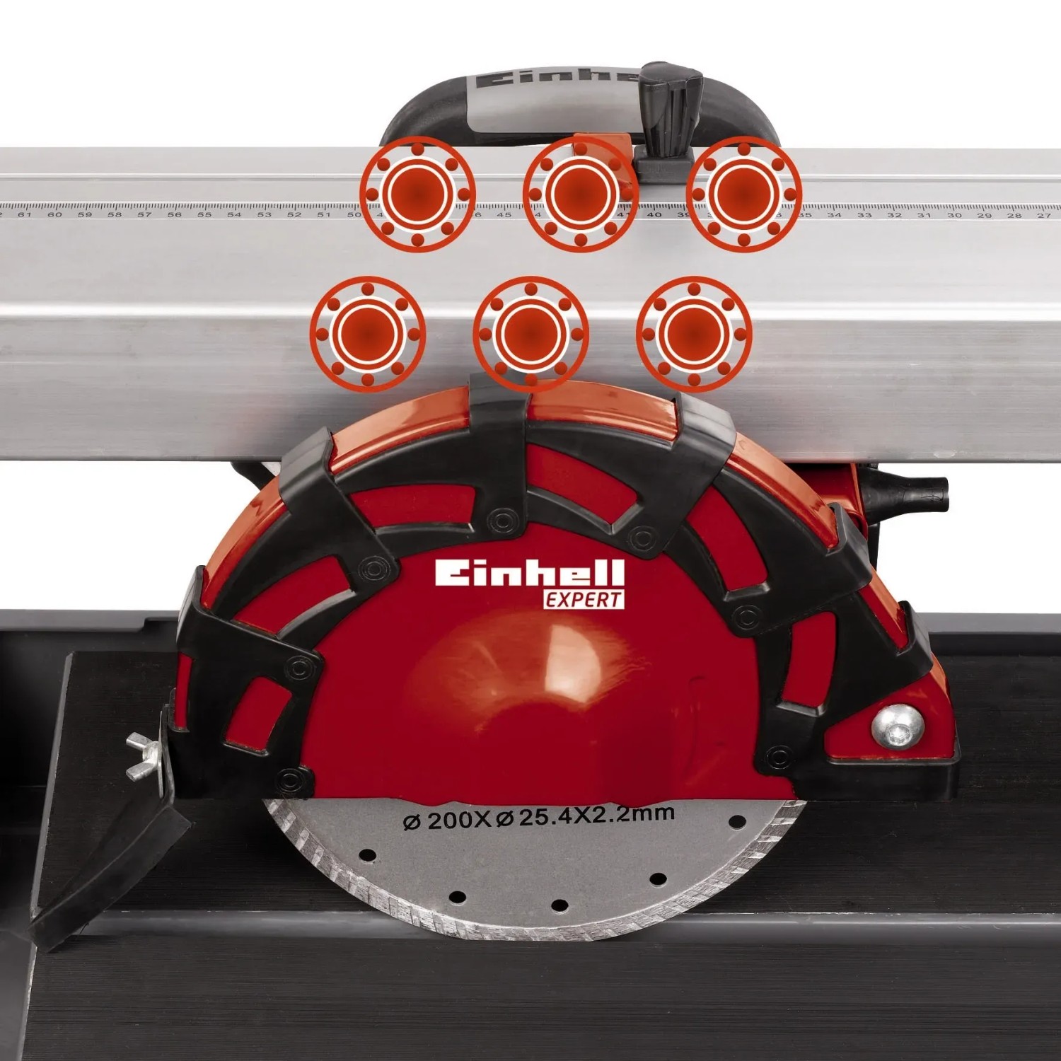 Einhell Radial-Fliesenschneider TE-TC 620 U mit Diamanttrennscheibe, Detailansicht.