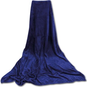 Bestgoodies Mikrofaser Decke, blau, 150x200cm. Kuschelige Wohndecke für Sofa oder Bett.