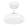 Weißer Eglo LED-Deckenventilator Malpica mit eingezogenen Flügeln, wirkt wie eine moderne Deckenleuchte.