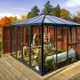 Vitavia Gewächshaus Fortuna Jack Roof, schwarzer Rahmen, ESG/HKP Verglasung, mit Doppelflügeltür und Seitenfenstern.