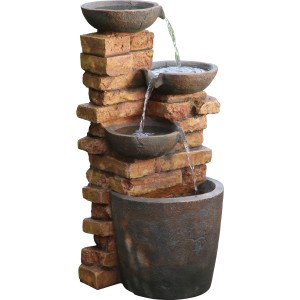 Silex Kunststeinbrunnen Piemont, mehrstufiger Gartenbrunnen mit Wasserlauf.